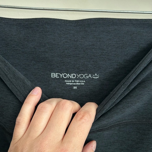 Beyond Yoga Super Soft High Rise Leggings Size 3X - Picture 3 of 5